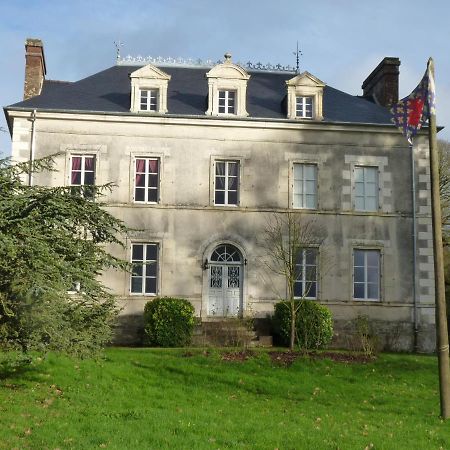Chateau De Craon Comblessac Екстериор снимка